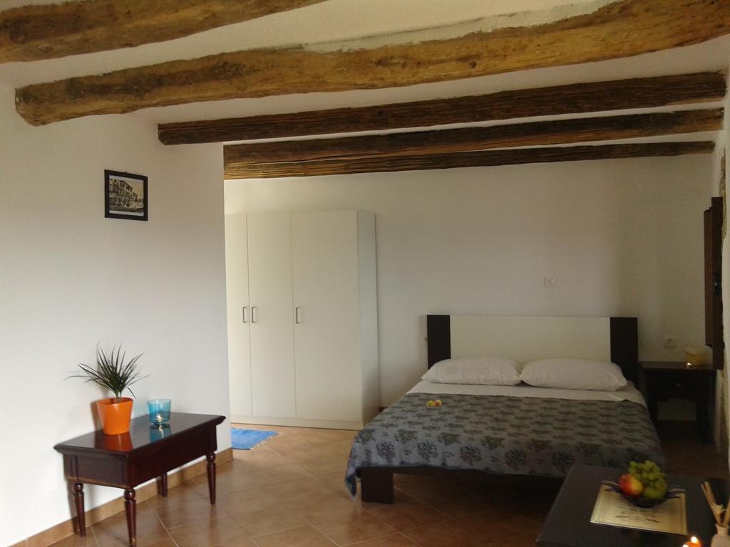 Apartment Bella Vista 2 Buzet Ruang foto