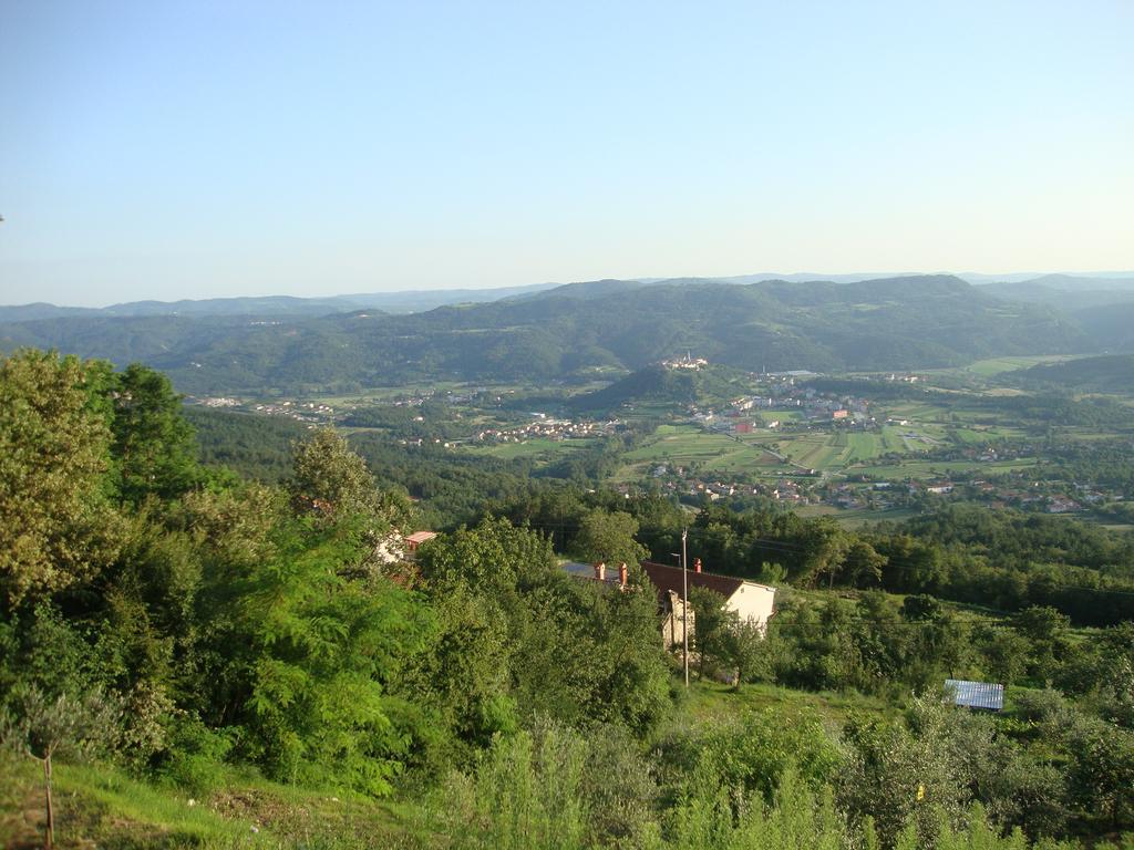 Apartment Bella Vista 2 Buzet Ruang foto